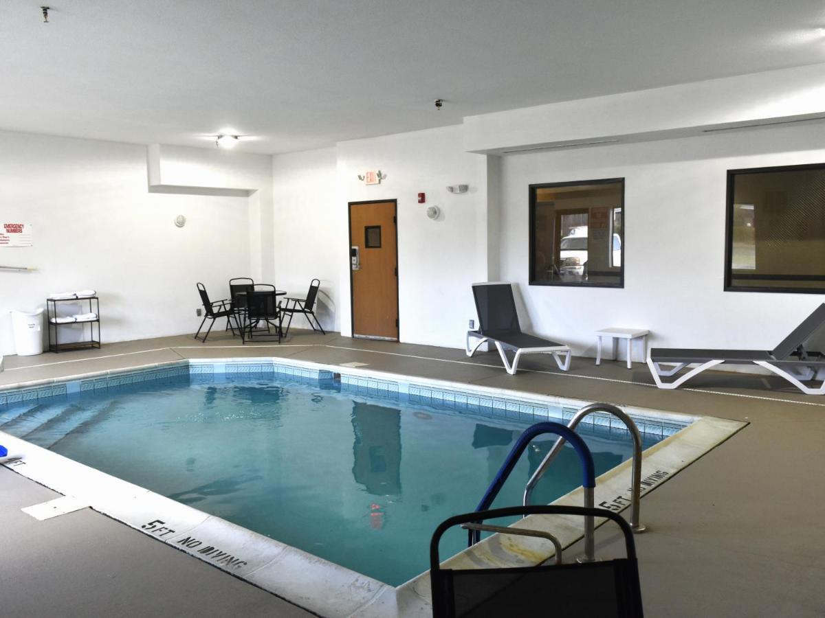 Quality Inn & Suites Brooks Louisville South Ngoại thất bức ảnh