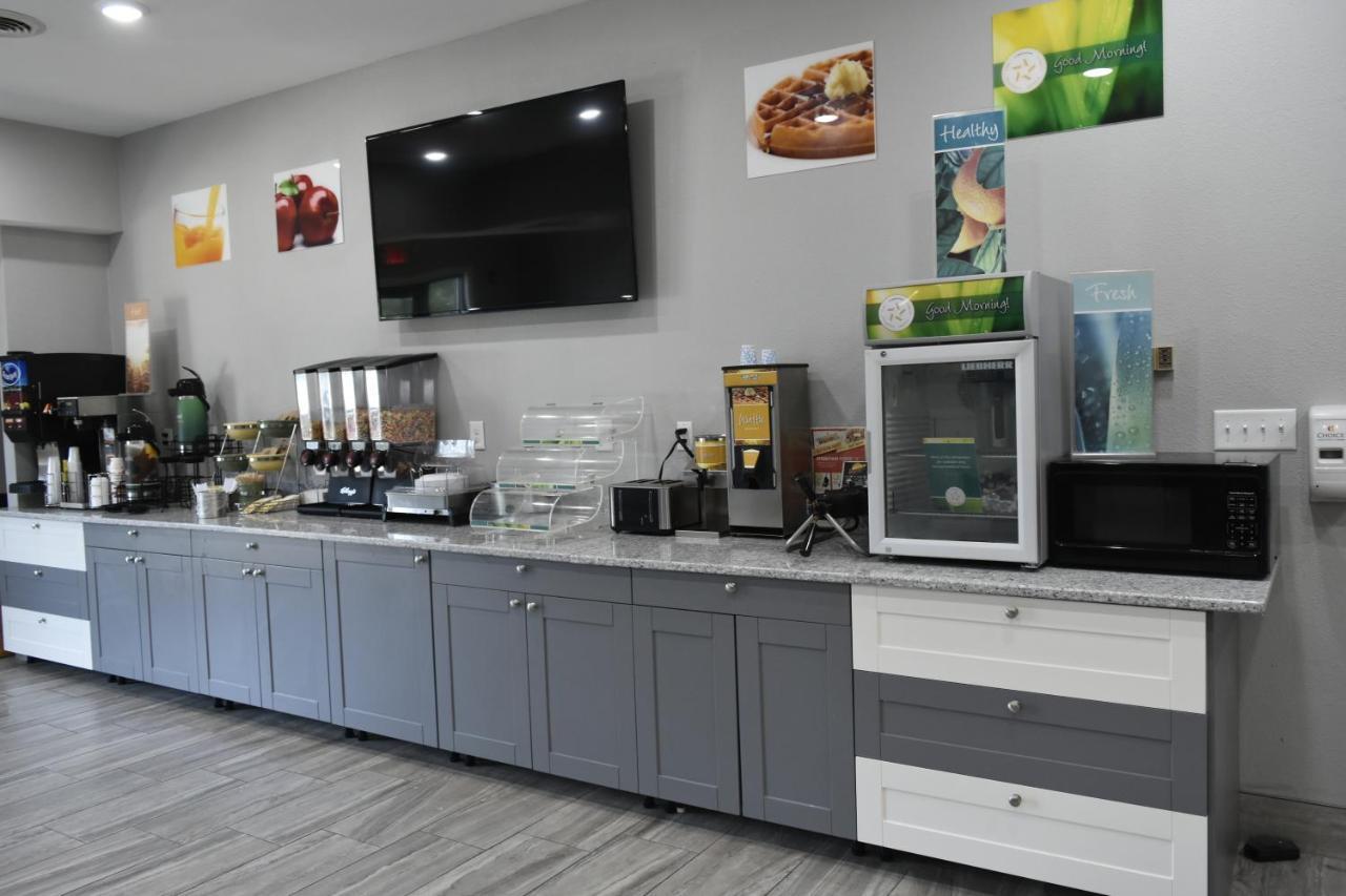 Quality Inn & Suites Brooks Louisville South Ngoại thất bức ảnh