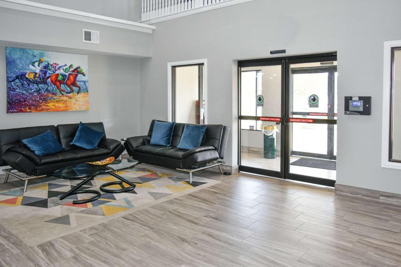 Quality Inn & Suites Brooks Louisville South Ngoại thất bức ảnh