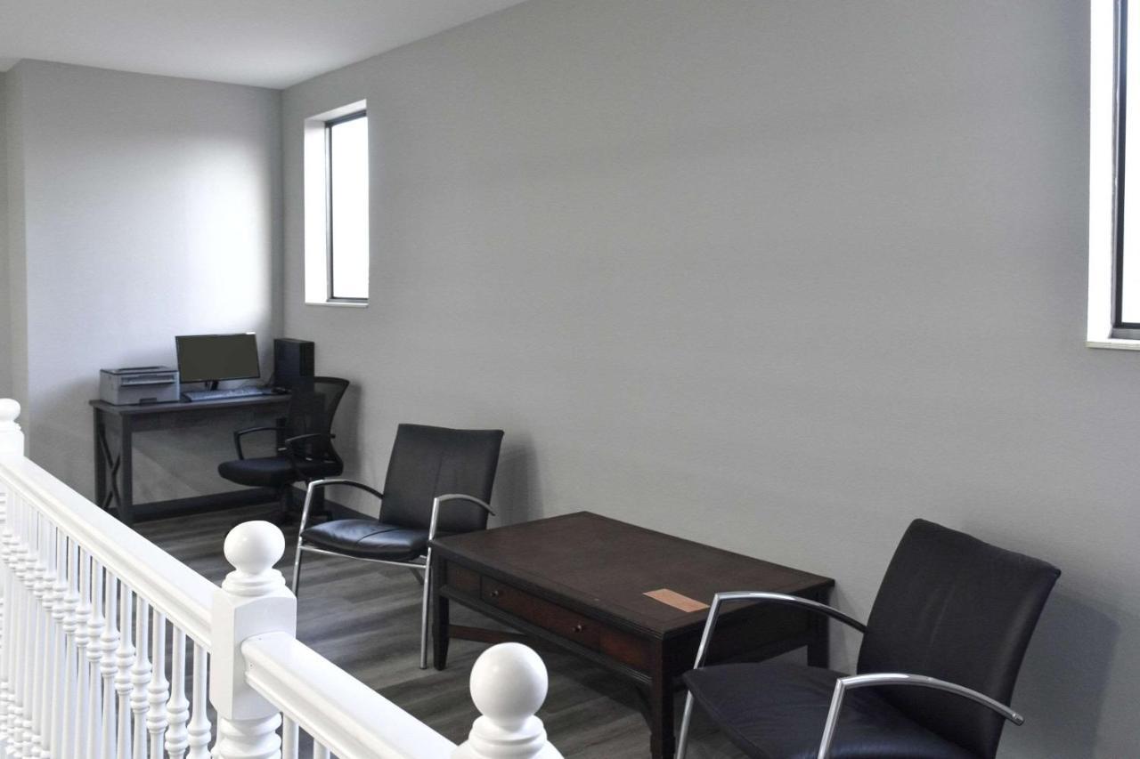 Quality Inn & Suites Brooks Louisville South Ngoại thất bức ảnh